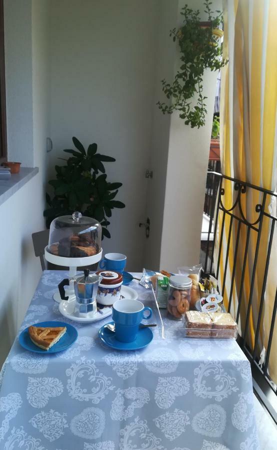 Casa Nicole Appartement Castelbuono  Buitenkant foto